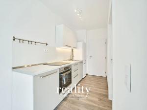 Pronájem bytu 2+kk, Polná, Pojmannova, 38 m2