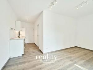 Pronájem bytu 2+kk, Polná, Pojmannova, 38 m2