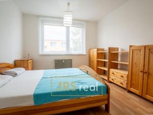 Prodej bytu 2+1, Hustopeče, U Větrolamu, 46 m2
