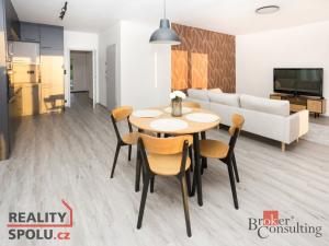 Prodej rodinného domu, Pečky - Velké Chvalovice, Za Statkem, 166 m2