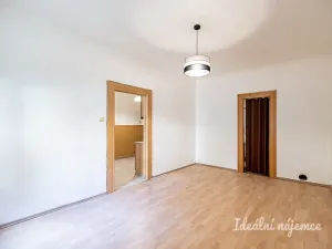 Pronájem bytu 1+1, Praha - Libeň, Vosmíkových, 47 m2