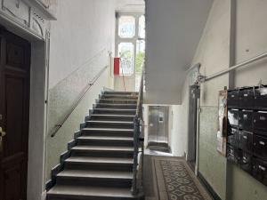 Pronájem činžovního domu, Praha - Vinohrady, Vozová, 60 m2