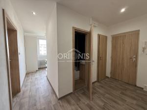 Pronájem bytu 2+1, Kadaň, Chomutovská, 52 m2