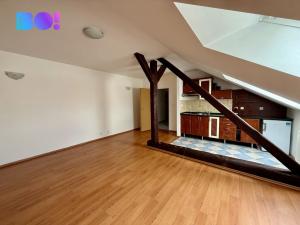 Pronájem bytu 1+kk, Český Těšín, Pod Zvonek, 37 m2
