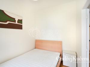 Pronájem bytu 2+1, Praha - Nusle, Nad Nuslemi, 60 m2