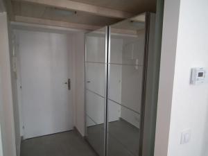 Pronájem bytu 1+kk, Praha - Karlín, Pobřežní, 25 m2