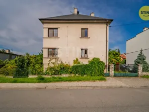 Prodej bytu 3+1, Opava, Liliová, 93 m2