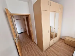 Pronájem bytu 2+kk, Praha - Vokovice, Půlkruhová, 52 m2
