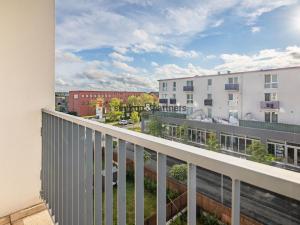 Prodej bytu 2+kk, Jesenice, Cedrová, 66 m2