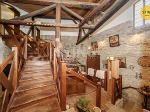 Prodej ubytování, Štramberk, Náměstí, 2230 m2