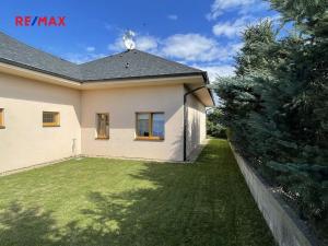 Prodej rodinného domu, Mukařov, Zvonečková, 230 m2