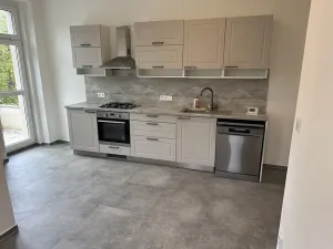 Pronájem bytu 4+1, Praha - Dejvice, Na Šťáhlavce, 115 m2