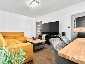 Prodej bytu 3+1, Třebíč, Jar. Haška, 72 m2