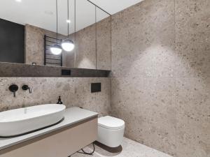 Pronájem bytu 2+kk, Praha - Bubeneč, Vítězné náměstí, 64 m2