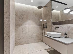 Pronájem bytu 2+kk, Praha - Bubeneč, Vítězné náměstí, 64 m2