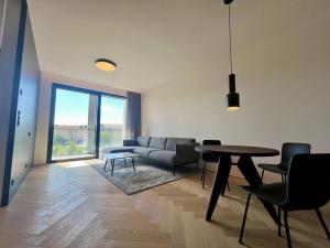 Pronájem bytu 2+kk, Praha - Bubeneč, Vítězné náměstí, 64 m2