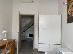 Pronájem bytu 4+kk, Praha - Malá Strana, Zborovská, 114 m2