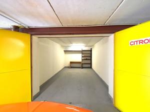 Pronájem garáže, Praha - Čimice, K Ládví, 17 m2