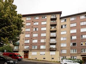 Pronájem bytu 2+1, Praha - Vršovice, náměstí Svatopluka Čecha, 58 m2