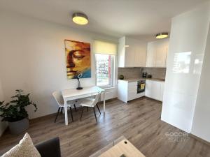 Pronájem bytu 2+kk, Praha - Modřany, Zlochova, 54 m2