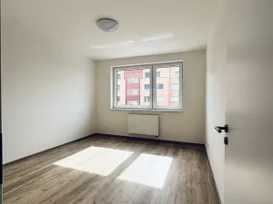 Pronájem bytu 3+kk, Praha - Černý Most, Dobrovolného, 64 m2