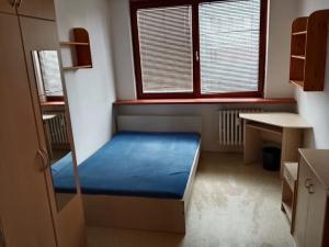 Pronájem bytu 3+kk, Praha - Střížkov, Děčínská, 72 m2