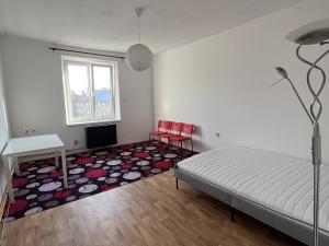 Pronájem bytu 1+1, Olomouc, kpt. Nálepky, 45 m2