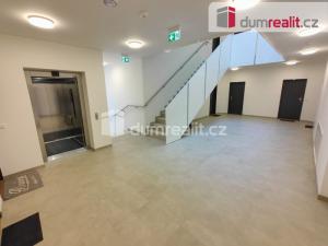 Pronájem bytu 2+kk, Praha - Ďáblice, Heřmanická, 56 m2