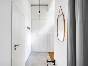 Prodej kanceláře, Praha - Karlín, Prvního pluku, 63 m2