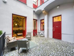 Prodej bytu 2+kk, Praha - Karlín, Prvního pluku, 63 m2