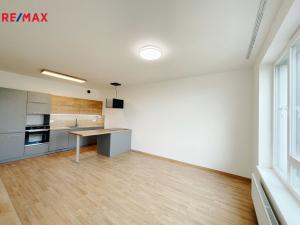Pronájem bytu 2+kk, Praha - Ruzyně, Drnovská, 55 m2