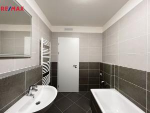 Pronájem bytu 2+kk, Praha - Ruzyně, Drnovská, 55 m2