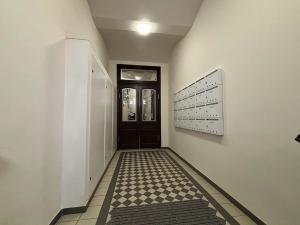 Pronájem bytu 1+kk, Praha - Smíchov, Kotevní, 22 m2