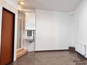 Pronájem bytu 1+kk, Hodonín, Štefánikova, 26 m2