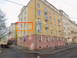 Prodej bytu 2+1, Karlovy Vary, K. Čapka, 56 m2