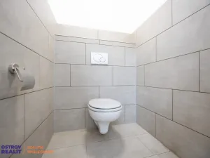 Prodej obchodního prostoru, Šumperk, Uničovská, 198 m2