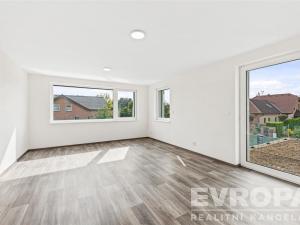 Pronájem rodinného domu, Líbeznice, Jižní, 320 m2