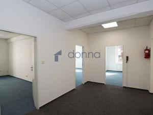 Pronájem skladu, Praha, U průhonu, 361 m2