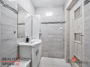 Prodej bytu 2+1, Znojmo, Pražská sídl., 53 m2