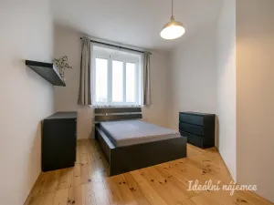 Pronájem bytu 2+kk, Praha - Žižkov, Žižkovo náměstí, 49 m2