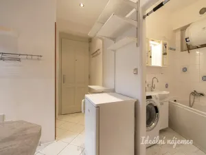 Pronájem bytu 2+kk, Praha - Žižkov, Žižkovo náměstí, 49 m2