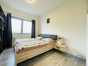 Pronájem bytu 2+kk, Plzeň - Doubravka, Na Terasách, 51 m2