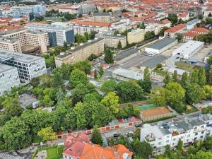 Pronájem skladu, Praha - Střešovice, Buštěhradská, 16 m2