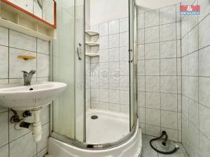 Prodej bytu 3+1, Kadaň, Chomutovská, 69 m2