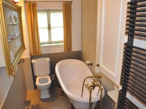 Pronájem bytu 2+kk, Praha - Hradčany, Nový Svět, 68 m2