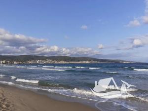Prodej bytu 3+kk, Nesebar, Bulharsko, 74 m2