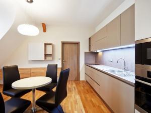 Pronájem bytu 2+kk, Brno, Česká, 77 m2