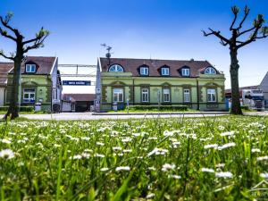 Prodej ubytování, Uherský Brod, Vlčnovská, 582 m2