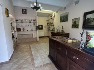 Prodej obchodního prostoru, Mariánské Lázně, Ruská, 20 m2