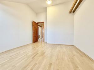 Pronájem kanceláře, Praha - Vinohrady, Mánesova, 83 m2